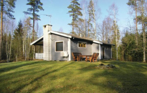 Awesome Home In Unnaryd With Kitchen